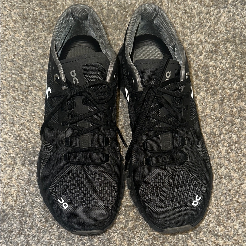 On Running Black Athletic Shoes size 8 women's